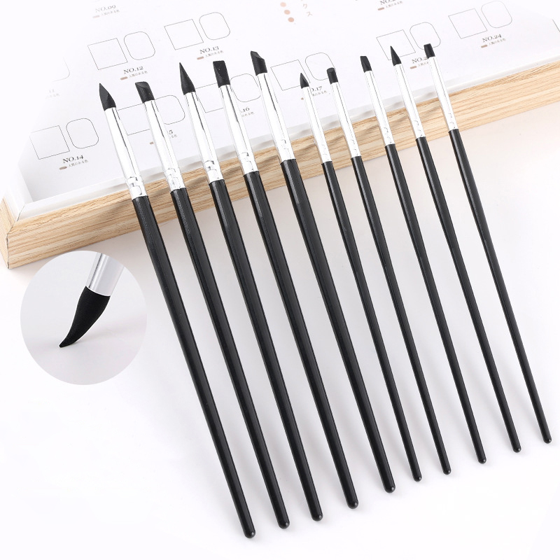 Nail Tech Accessories - 5 szt. silikonowych pędzelków dentystycznych do