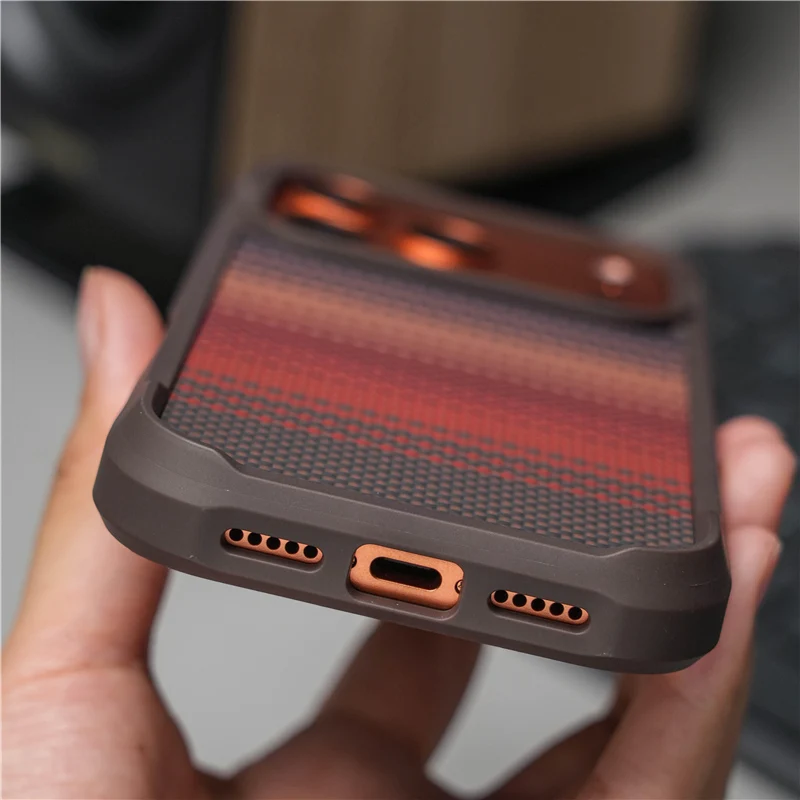 Oryginalne geometryczne etui z – Tech Accessories Hard Case recenzja i cena