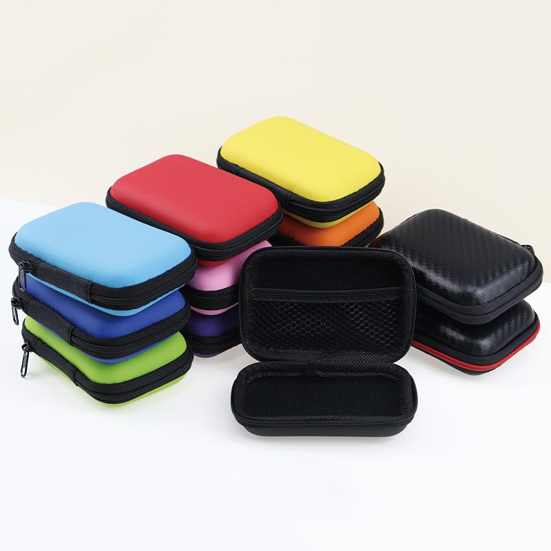 Twarda torba-organizer na akce – Tech Accessories Hard Case recenzja i cena