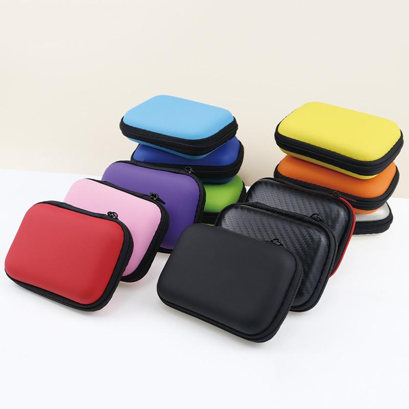 Twarda torba-organizer na akce – Tech Accessories Hard Case recenzja i cena