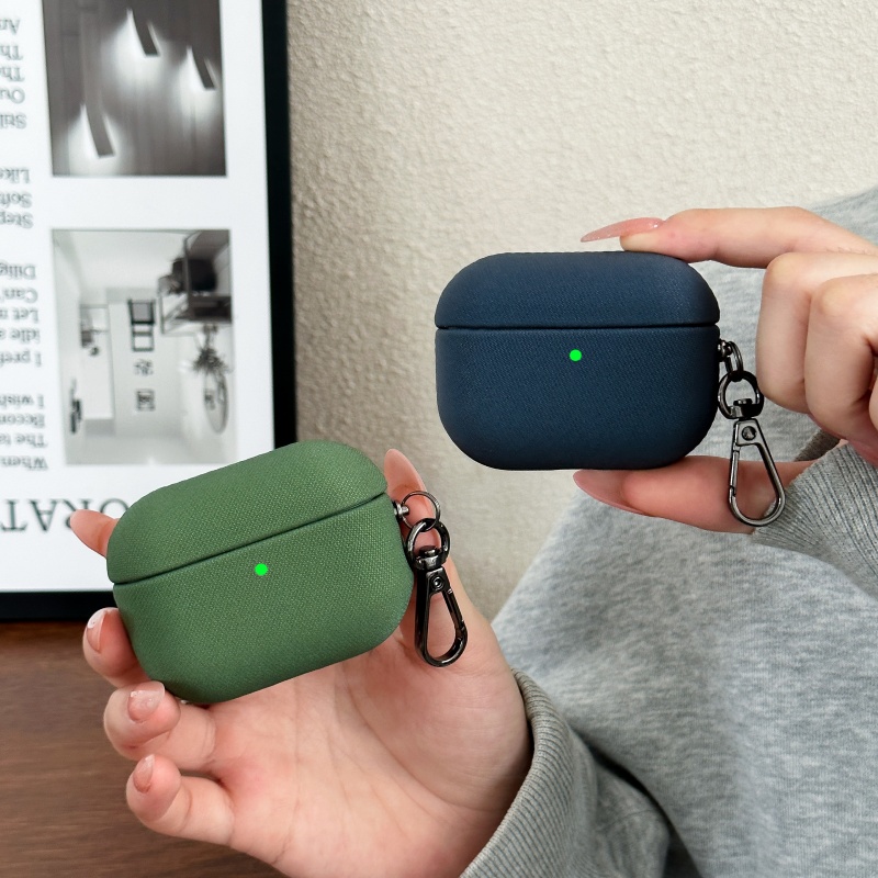 Etui na słuchawki z tkaniny te – Tech Accessories Hard Case recenzja i cena