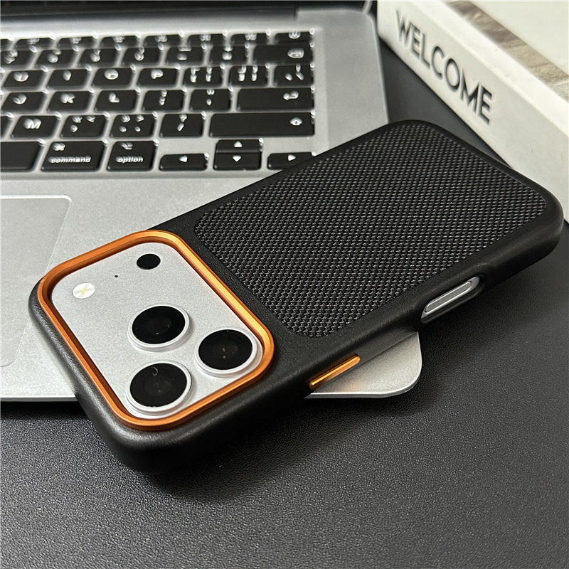 Luksusowe etui z plecionego pł – Tech Accessories Hard Case recenzja i cena